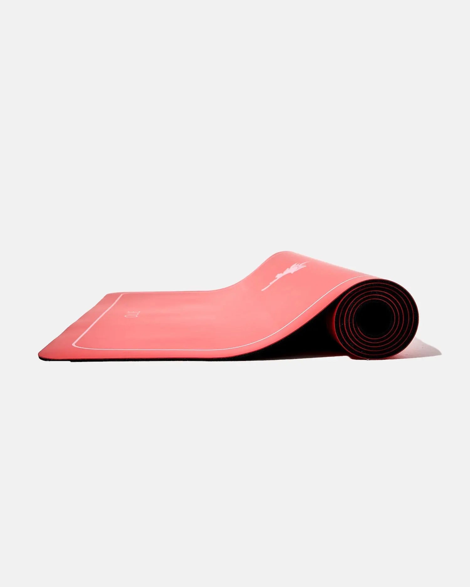 CHERRY SUN MAT - THISISOLIE.COM